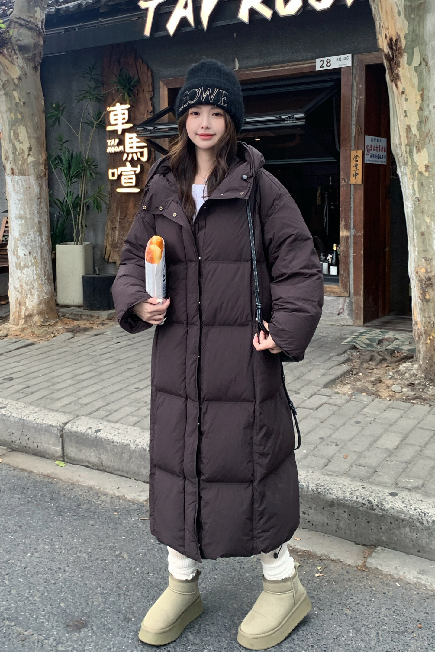 有货【新款】保暖深咖色长款休闲90白鸭绒连帽羽绒服P385K528,女装羽绒服,2C311