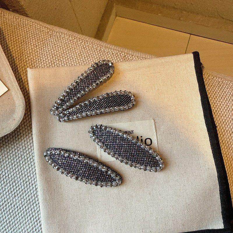 高级感银灰色椭圆发夹前额碎发夹