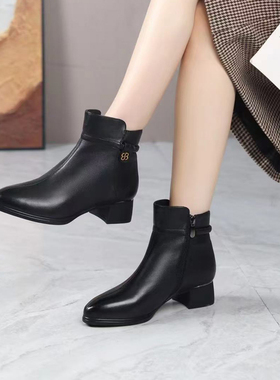 龙帝欧品牌正品女鞋2025冬季新款时尚女短靴短筒靴加绒保暖221185