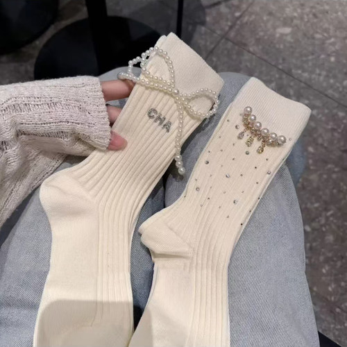 新款欧货袜子白色系重工珍珠烫钻小香风外穿洋气轻奢双针纯棉