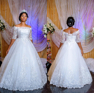 Plus Size Half Lace Corset Dresses Sleeve Appliques Wedding