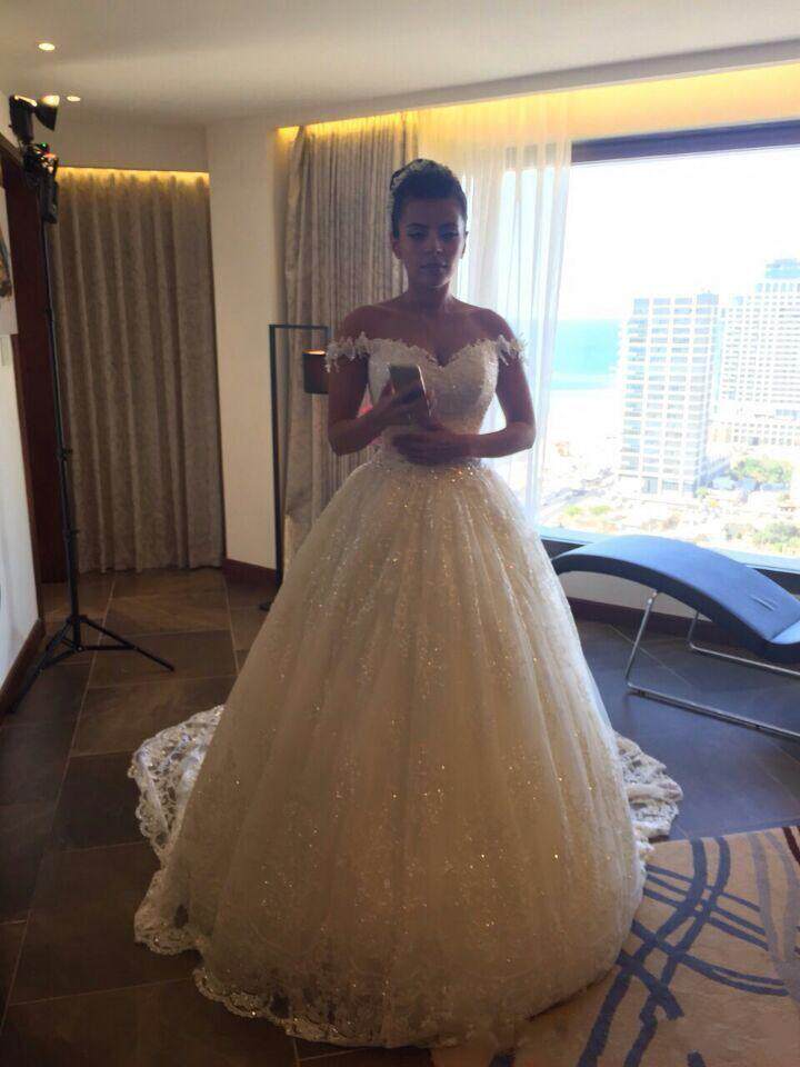 网红同款卡肩蕾丝A字型新娘婚纱Off Shoulder Wedding Dresses
