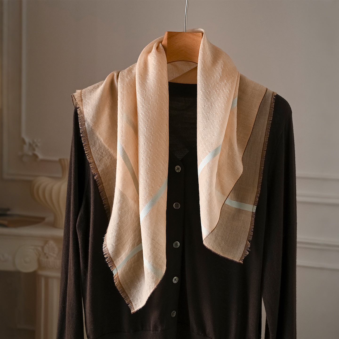 纯山羊绒围巾女士2025新款100秋季冬季羊毛丝巾小方巾春秋轻薄款