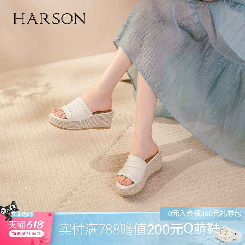 哈森法式慵懒露趾坡跟拖鞋女清凉透气时装拖鞋2026夏新款HM266405
