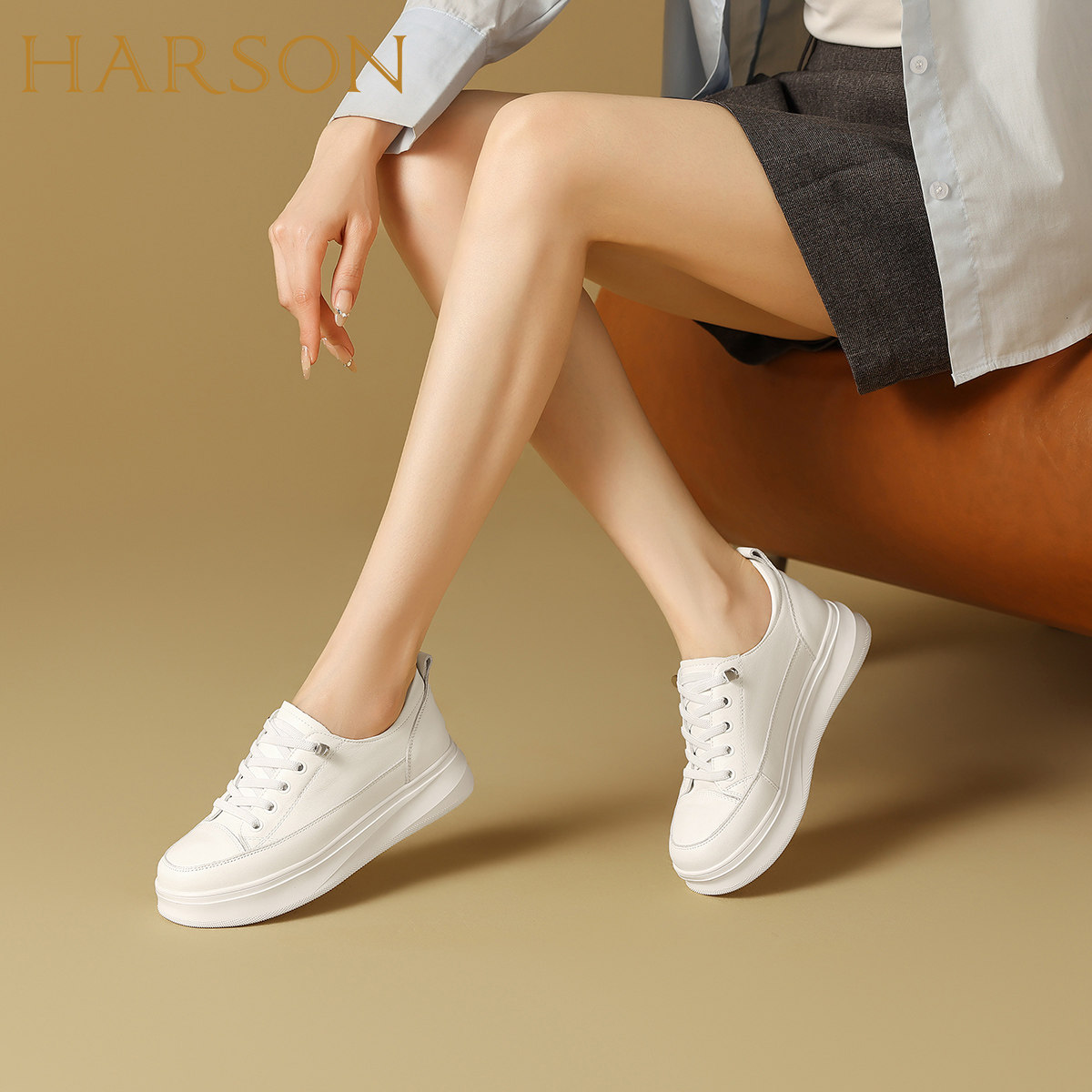 哈森头层牛皮小白鞋女鞋子2026春秋季新款爆款百搭休闲厚底板鞋