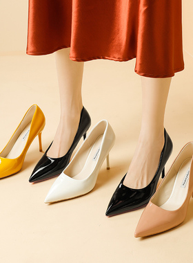 9cm裸色细跟高跟鞋女春秋2023年新款网红气质白色漆皮工作女单鞋