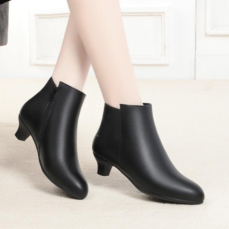 欧洲站软皮秋冬款单靴小跟黑色工作鞋皮鞋上班短靴中跟女鞋冬季加