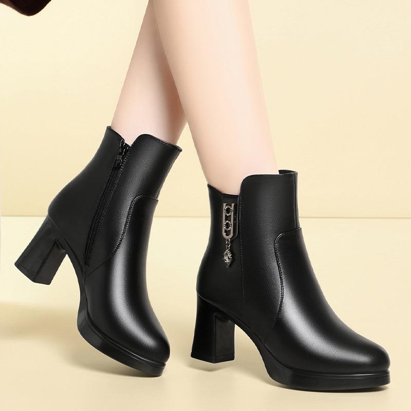 欧洲站一件妈妈鞋棉鞋2024新款秋冬高跟鞋女短靴气质靴子防水台皮