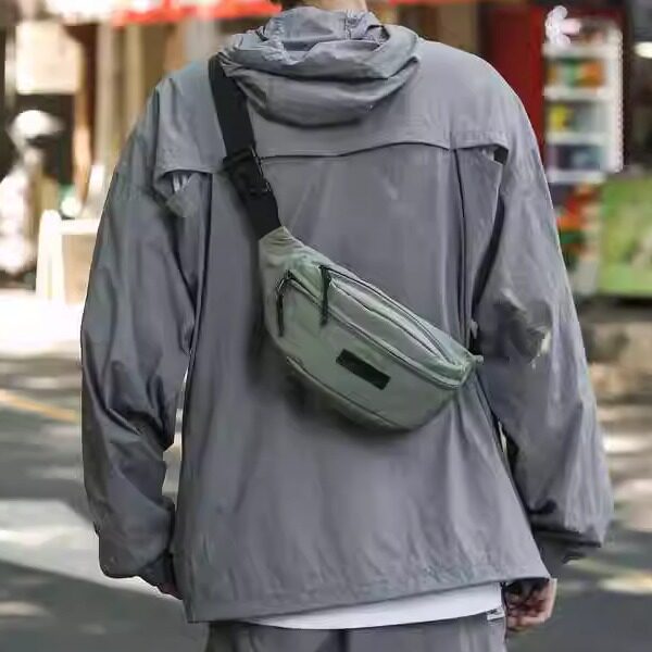 时尚新款复古男士腰包休闲斜挎包女胸包日系百搭帆布男款手机挎包