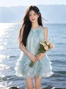 法式挂脖蝴蝶结连衣裙女夏荷叶边蛋糕裙短款仙女裙蓝色甜美小个子
