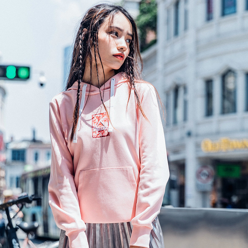 贵人鸟女针织带帽卫衣官方正品字母图案胶印女针织带帽卫衣运动服|ruв категории спортивный костюм/досуг одежды, спортивный свитер/свитер - от Buy2taobao.com для оказания профессиональной услуги покупки агента Taobao