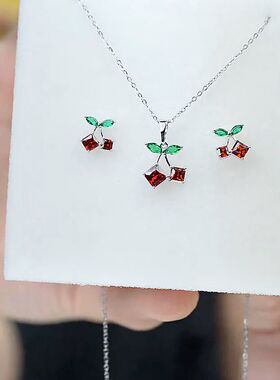 旭平红色小樱桃耳钉项链两件套时尚轻奢高级感套装圣诞节送闺蜜