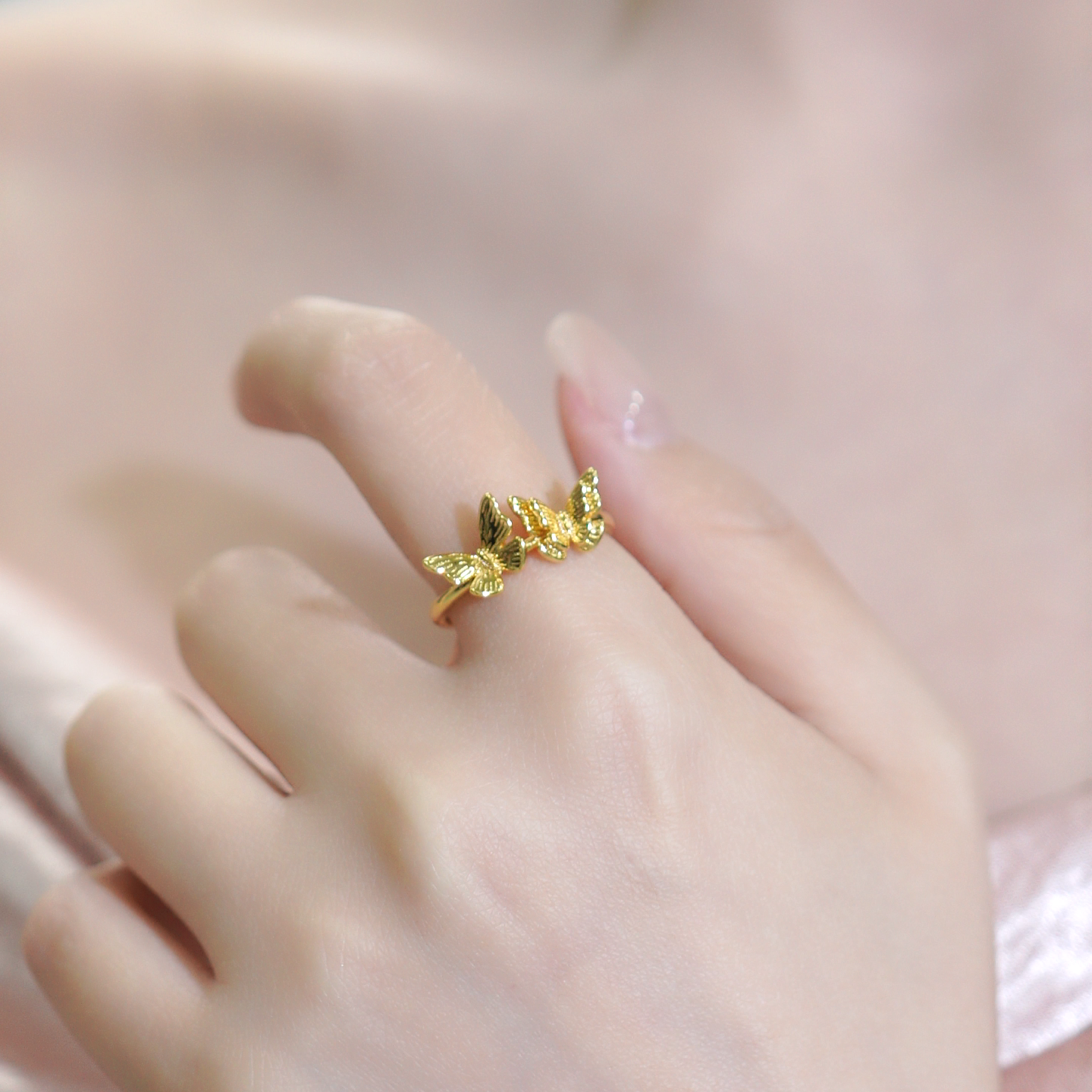 旭平晓蝶轻舞金色镂空双蝴蝶戒指小众设计轻奢ins高级感易搭指环