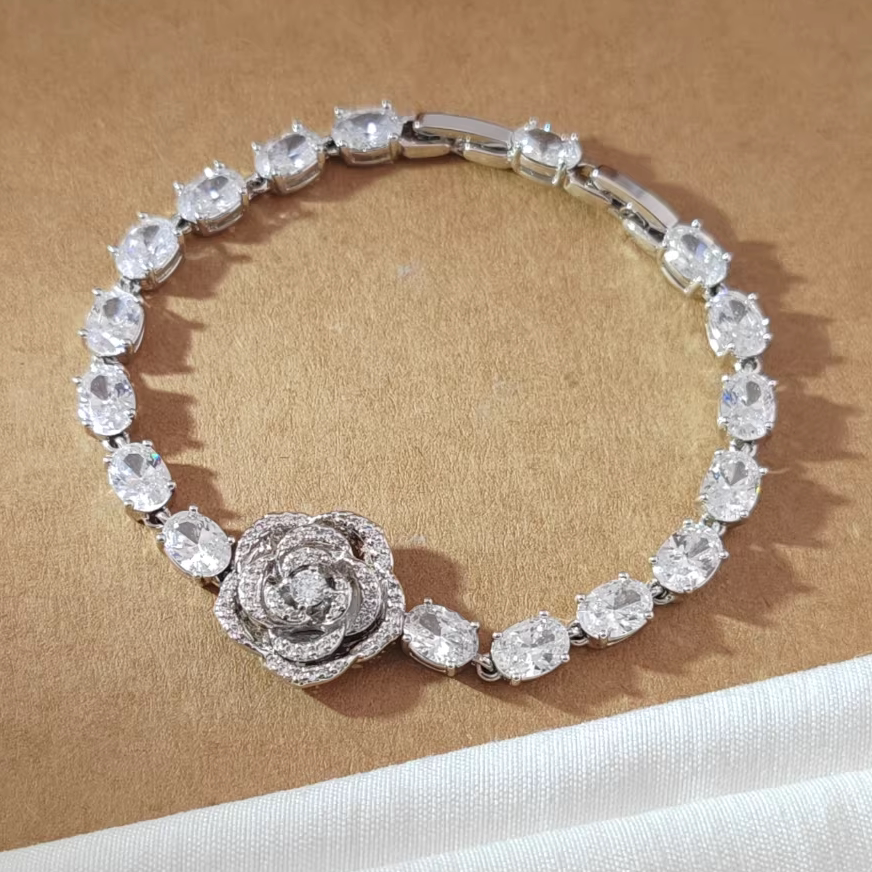 旭平【春山茶】法式复古轻奢璀璨山茶花手链高级感优雅气质闪手饰