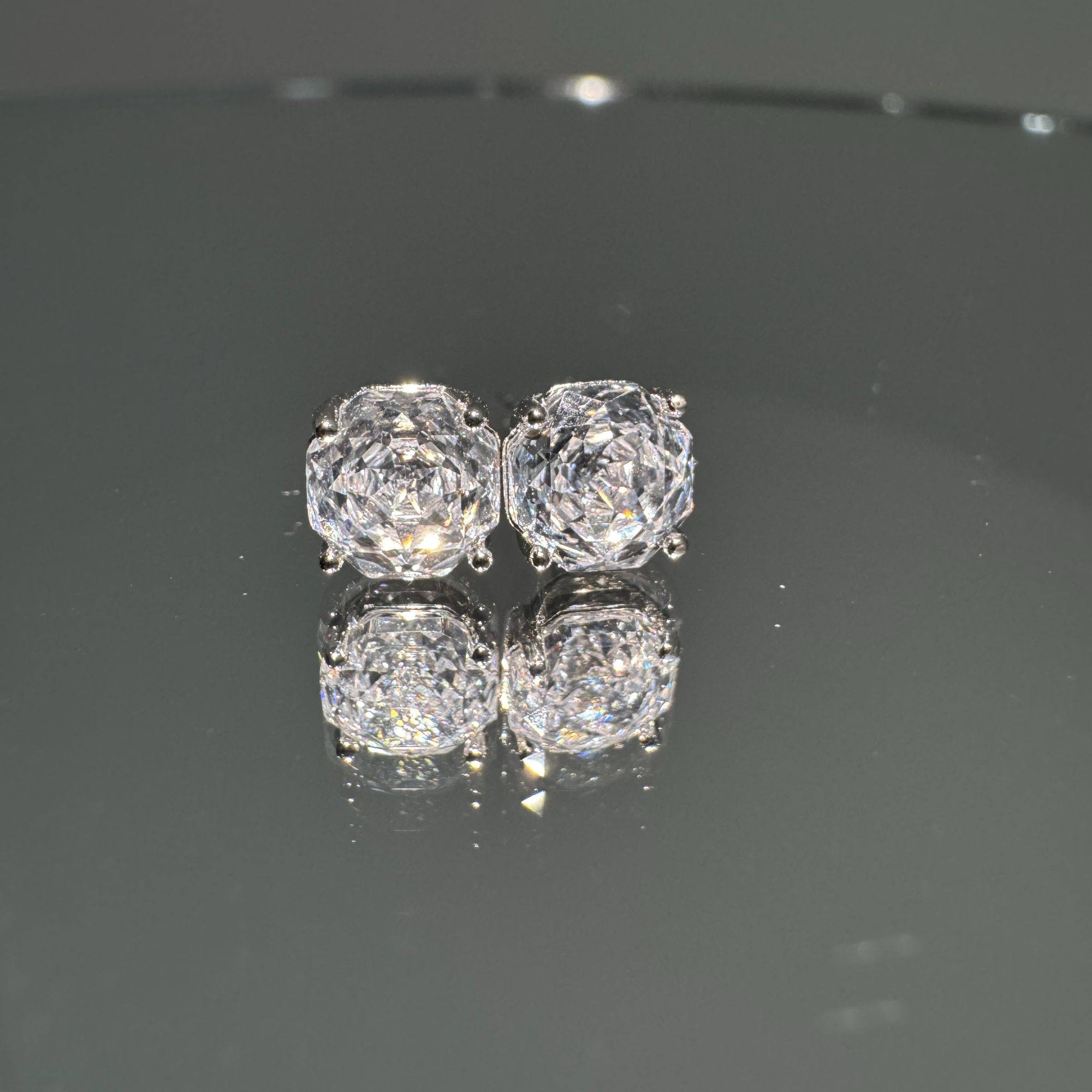 旭平温柔千禧风闪耀玫瑰四爪单石耳钉甜美少女气质生日礼物送闺蜜,饰品/流行首饰/时尚饰品新,耳钉,淘宝优惠券,粉丝福利购,淘宝优惠卷