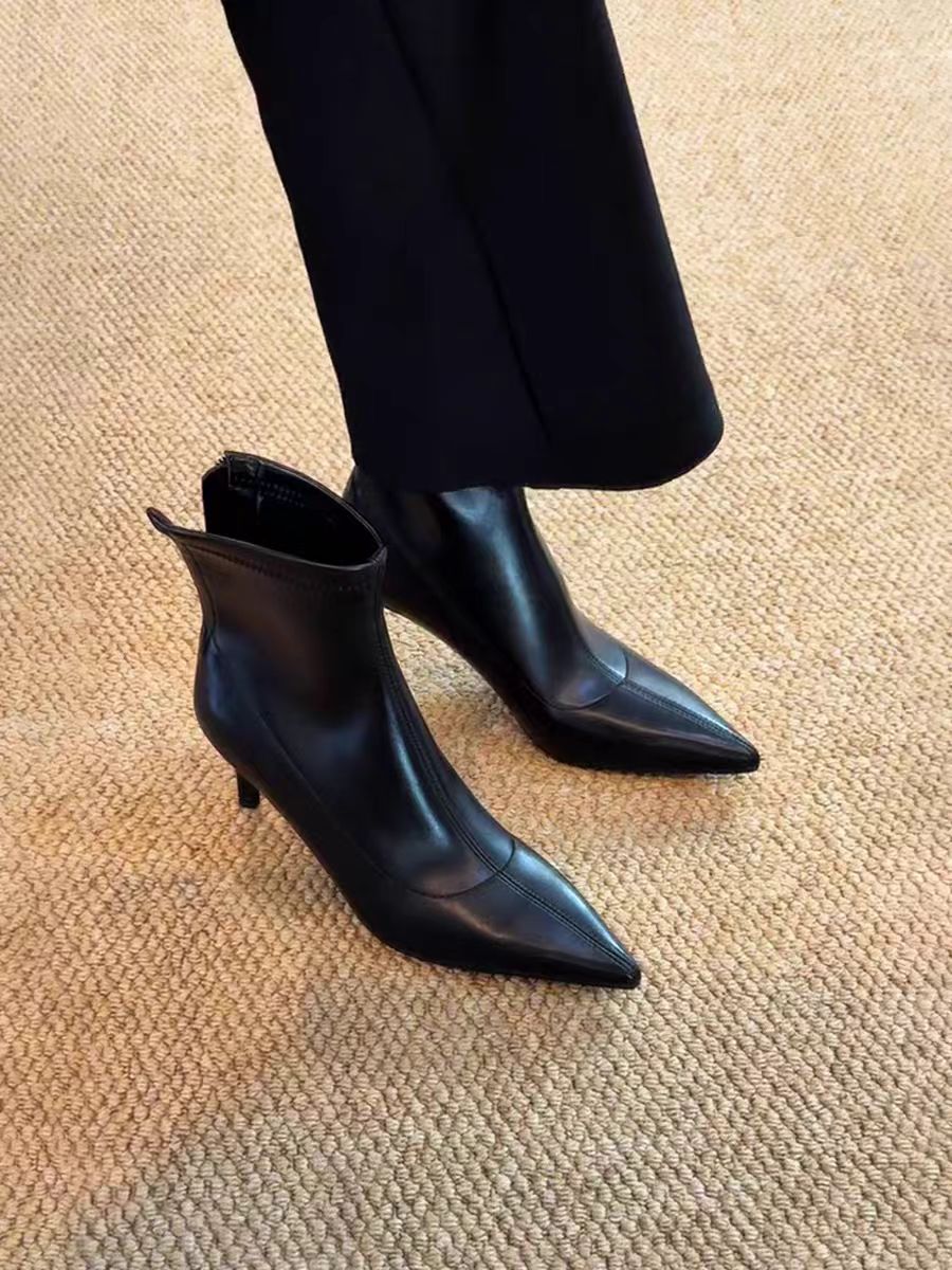 品牌新款秋冬加绒不累脚女英伦风百搭尖头短靴小个子通勤风女鞋软