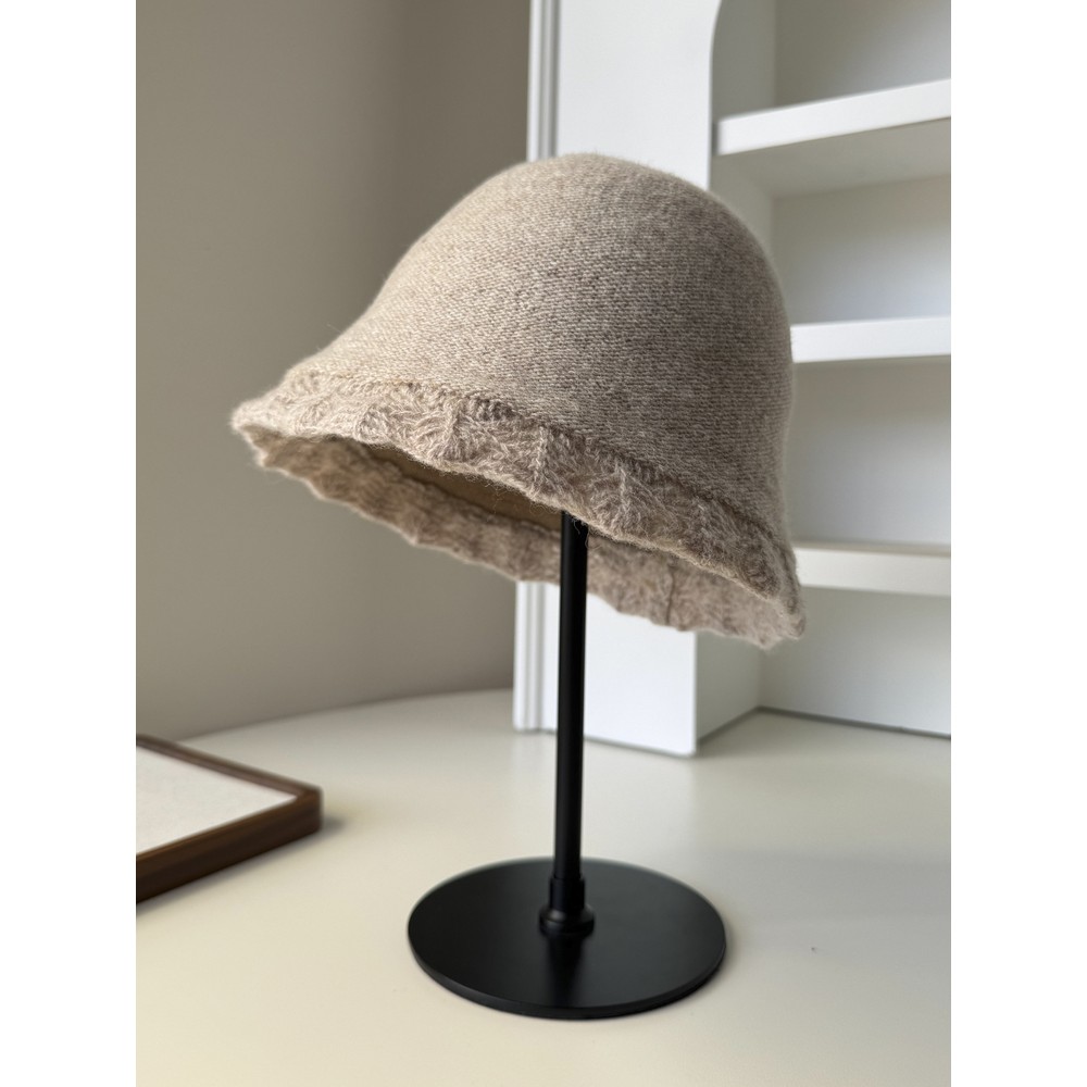 秋冬羊毛针织帽女甜美镂空花边显脸小时尚软糯渔夫帽护耳帽毛线帽