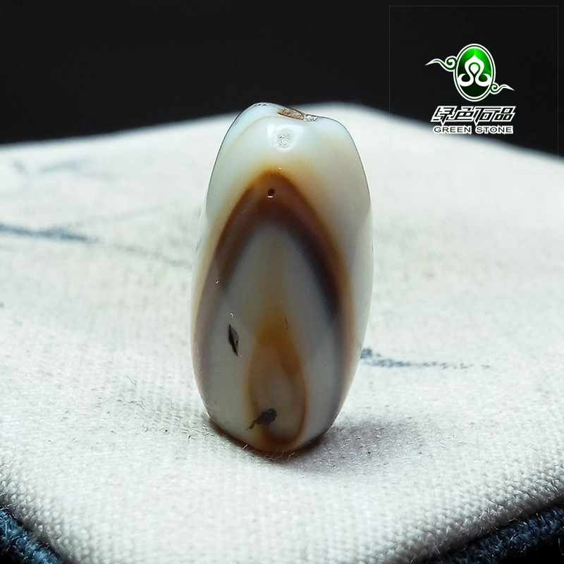 lssp/绿色石品wp1384 不还价 西藏清代三棱福缠丝老玛瑙散珠