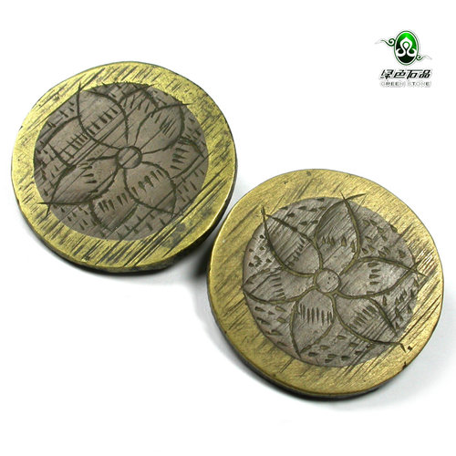 lssp/绿色石品mz3172 不还价 藏风清代民族风双色铜袈裟扣一对