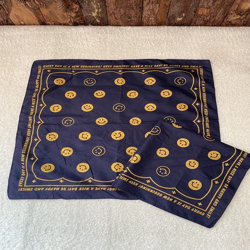清仓藏蓝色笑脸多用盖巾尺寸