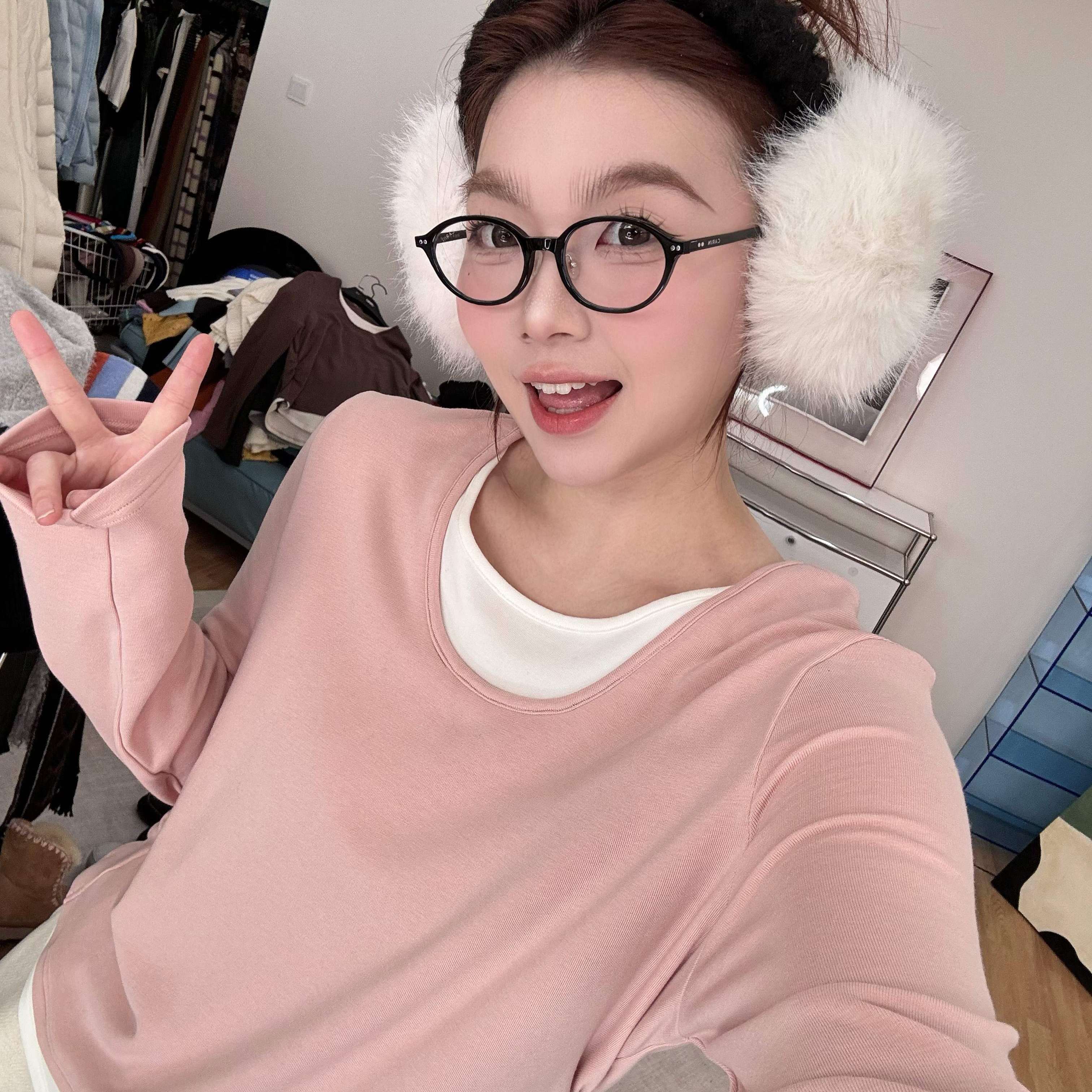 蕾蕾【独家记忆】简约撞色假两件U领修身长袖内搭上衣