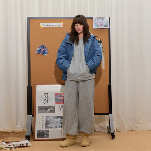 蕾蕾【深海回声！】简约可立领宽松羽绒保暖外套短款时尚百搭