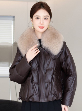 棕色绵羊皮羽绒服女2025新款真皮白鹅绒狐狸毛领加厚皮衣短款皮草
