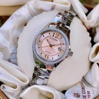 西铁城正品镶钻女士光动能腕表