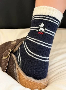 秋冬小狗袜也太可爱了叭！条纹刺绣中筒袜软糯保暖好减龄~百搭！.