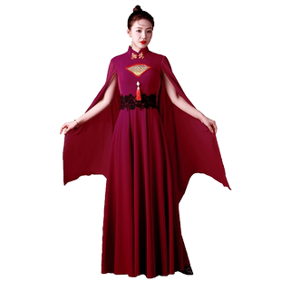 深紫色长款演出礼服气质中式模特走秀团体舞台大型合唱团宴会晚装