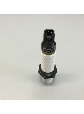 EI1808NPCPL1 - CARLO GAVAZZI - EI1808NPCPL-1 / Bouchon induc