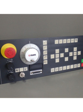 207202830M - Num - 207202 830M/Operator Interface Panel Used