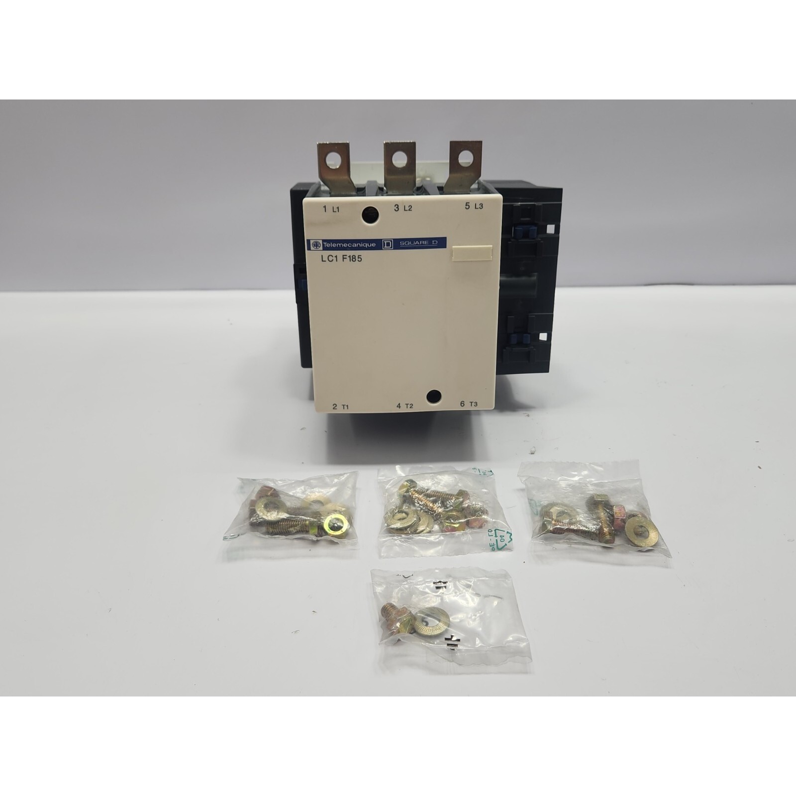TELEMECANIQUE SQUARE D LC1 F185 3-POLE CONTACTOR