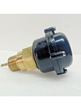 ITT McDonnell & Miller FS8-W Durchfluss-Schalter 1'' NPT - N