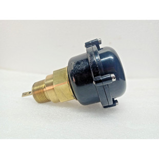 ITT McDonnell & Miller FS8-W Durchfluss-Schalter 1'' NPT - N