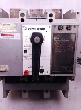 General Electric TP2020SSE1 Disyuntor 2000A Microversa Desco