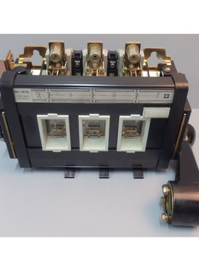 DK1HC18 - TELEMECANIQUE - DK1 HC18 / Disc. switch 3 poles 20