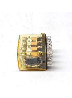 IDEC RH4B-UL Relais AC120V 50/60Hz