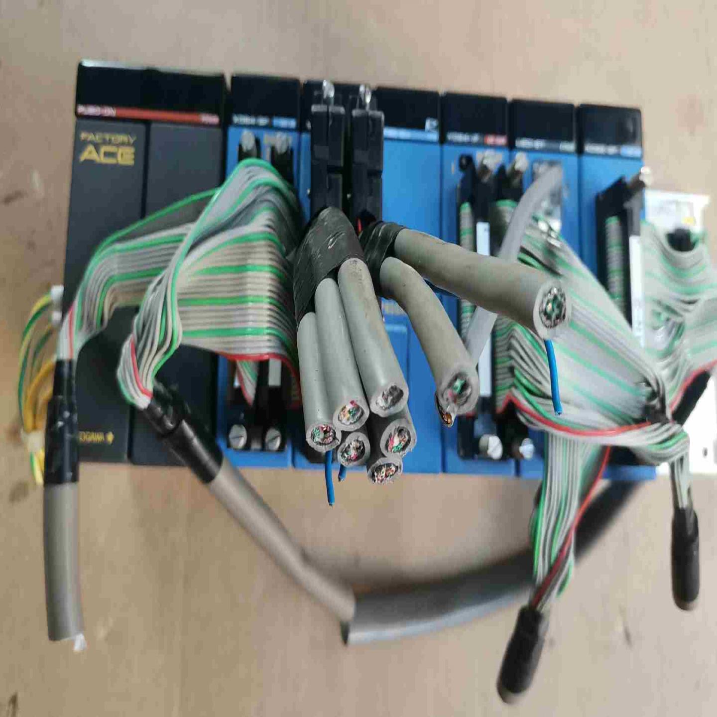 YOKOGAWA横河PLC一套F3PU20-ONF议价