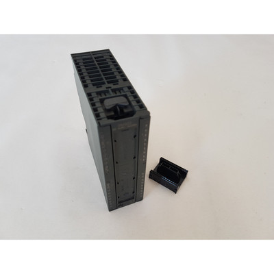 Siemens Simatic S7300 RelaisAusgangskarte DO8x REL AC230V 6E
