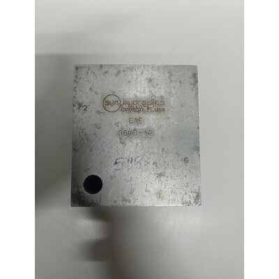 Sun Hydraulics CAE 0GW8-A2 Codo Con Puerto De Manómetro