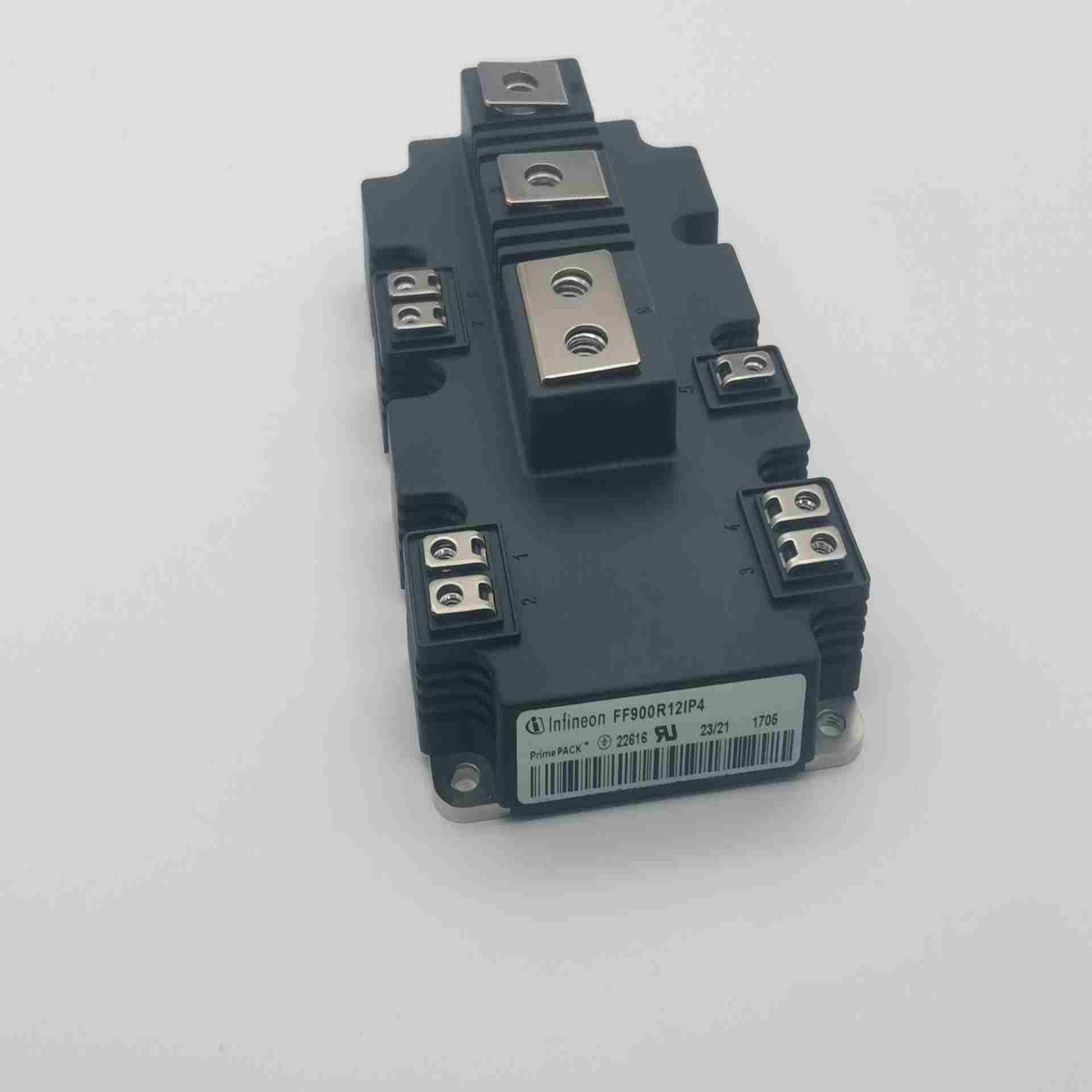 FF900R12IP4  价格实惠议价