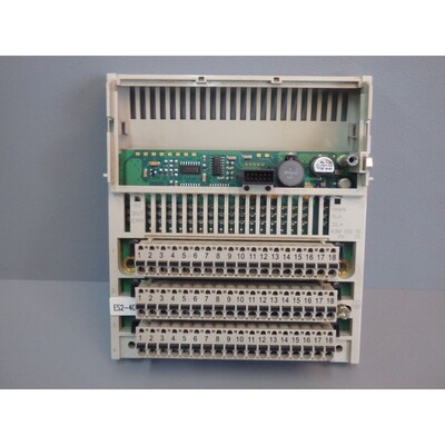 170ADM35010 - Telemecanique - / I/O Base 24VDC-16PT IN - Usc