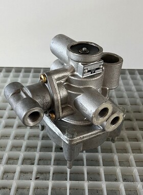Wabco Grau 355028001 Steuerventil Anh?nger