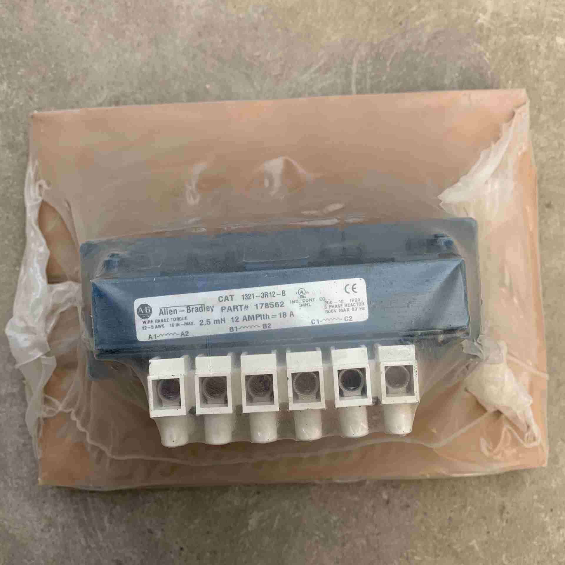 AB罗克韦尔控制器 1321-3R12-B 议价