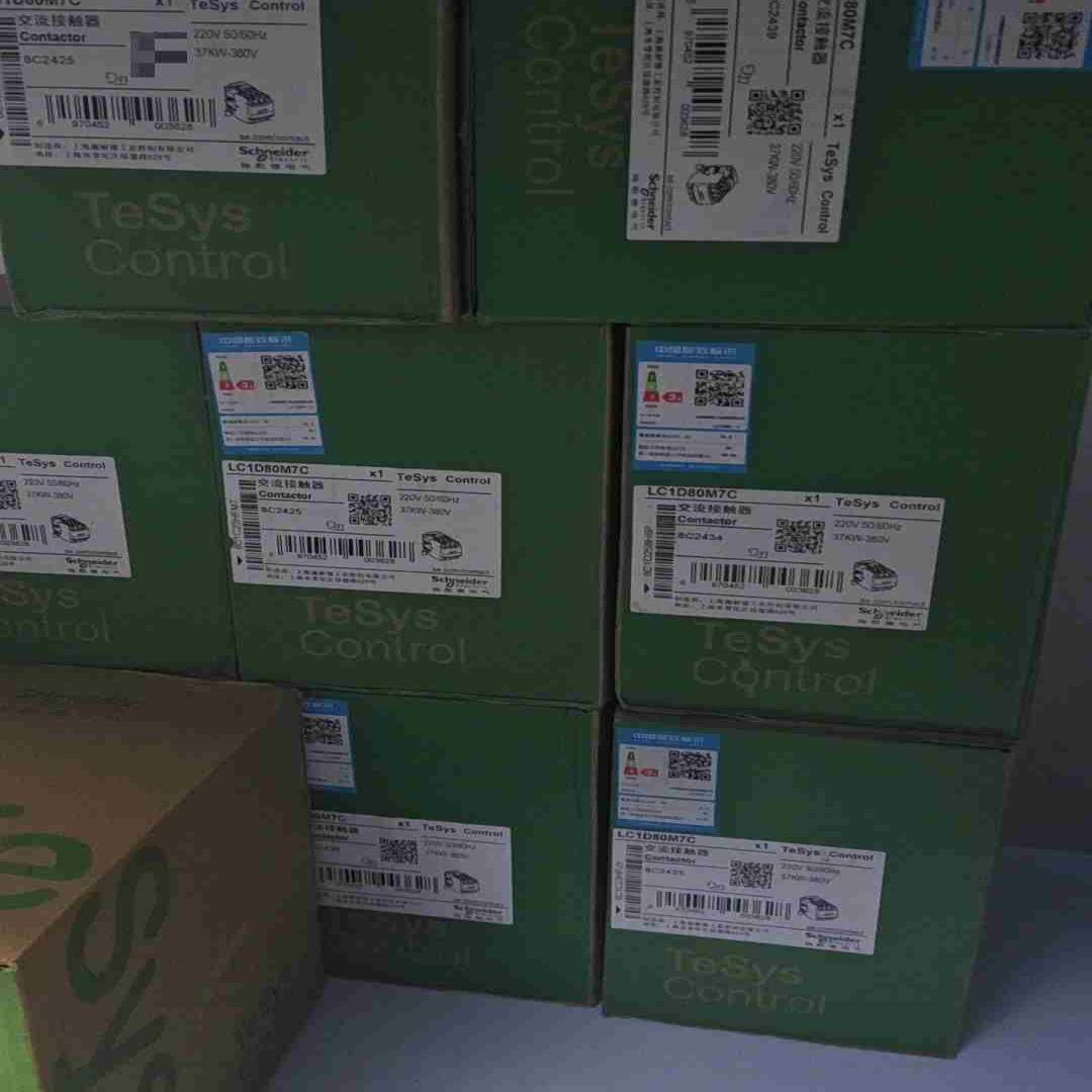 施耐德接触器LC1D80M7C   AC220V议价