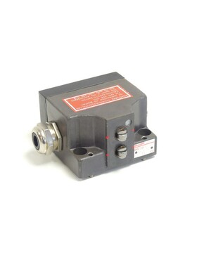 Balluff BNS 113-B2-R1661-B-22-02 Reihengrenztaster SN:9910