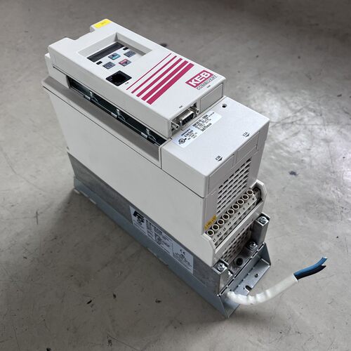 1x KEB F5 09F5E1D-2B0A Inverter + 00.F5.080-200B Operator Mo