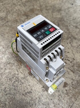 1x Allen-Bradley CAT 160-BA03NSF1 Frequenzmrichter