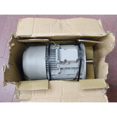 Siemens 1LA9113-4KA91-Z 3~ Motor - ungebraucht! -